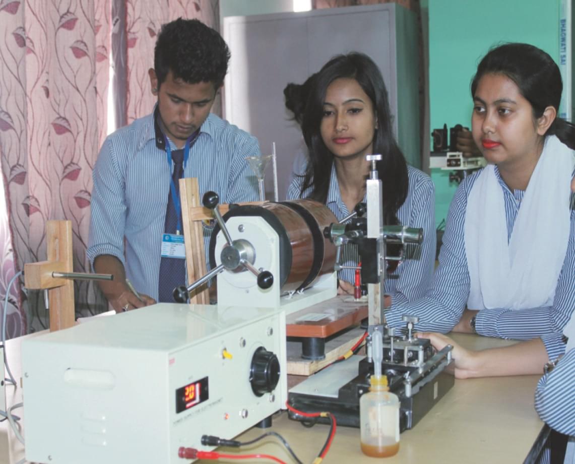 USTM Labs & Library photo 6