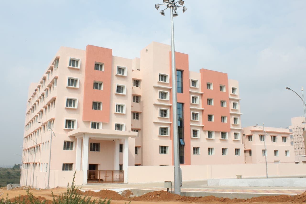 Government Medical College Mahabubnagar Academic Building photo 1