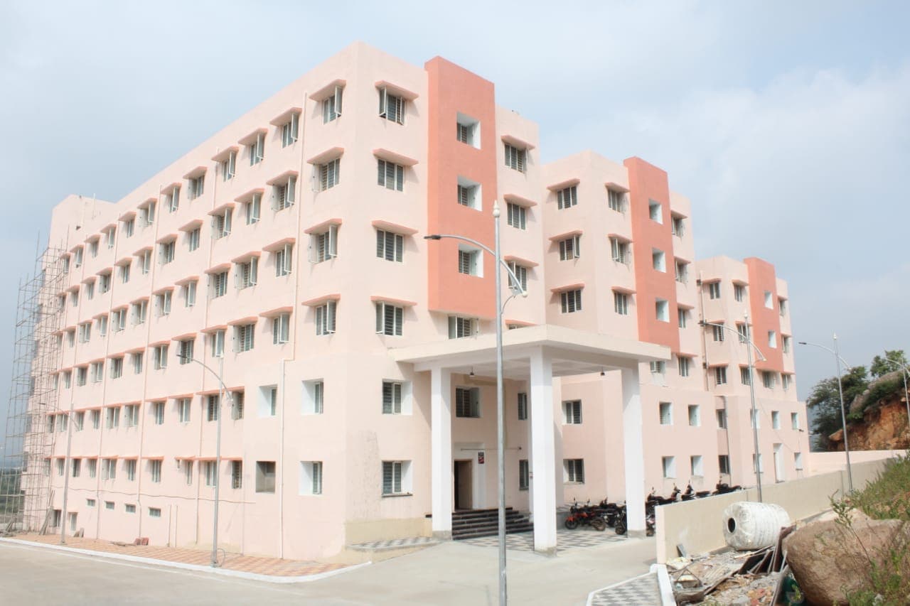 Government Medical College Mahabubnagar Academic Building photo 2