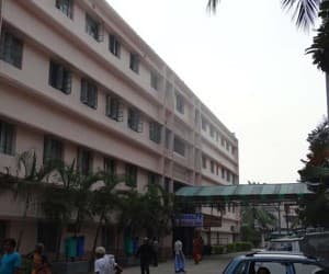 Mata Gujri Memorial Medical College & Lions Seva Kendra Hospital Kishanganj Academic Building photo 20
