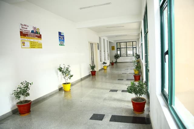 APG Shimla University Academic Building photo 7