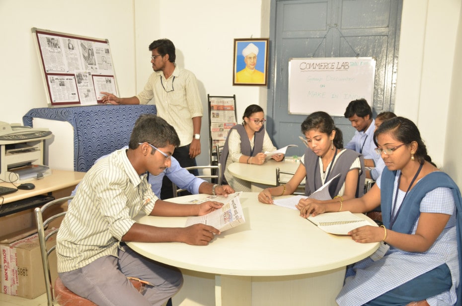 Government College (Autonomous) Rajahmundhry Laboratories photo 19