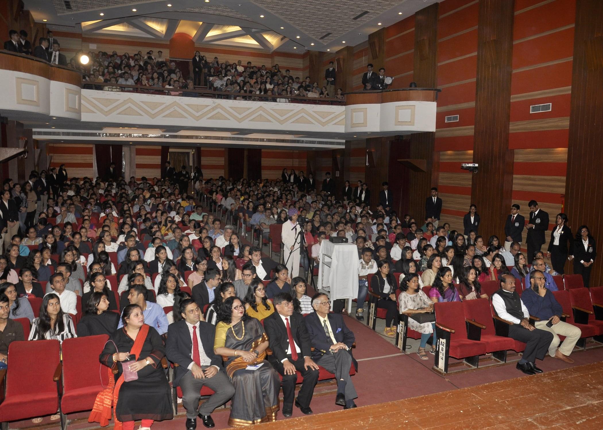 HR College of Commerce and Economics Mumbai Campus photo 9