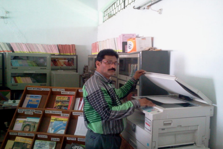 Sushilabai Ramchandrarao Mamidwar College Of Social Work Chandrapur Academic Building photo 6