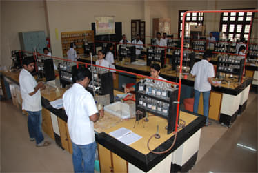 Govindram Seksaria Science College Belgaum Labs photo 1