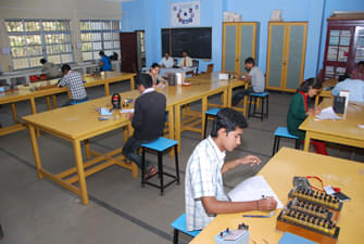 Govindram Seksaria Science College Belgaum Labs photo 8