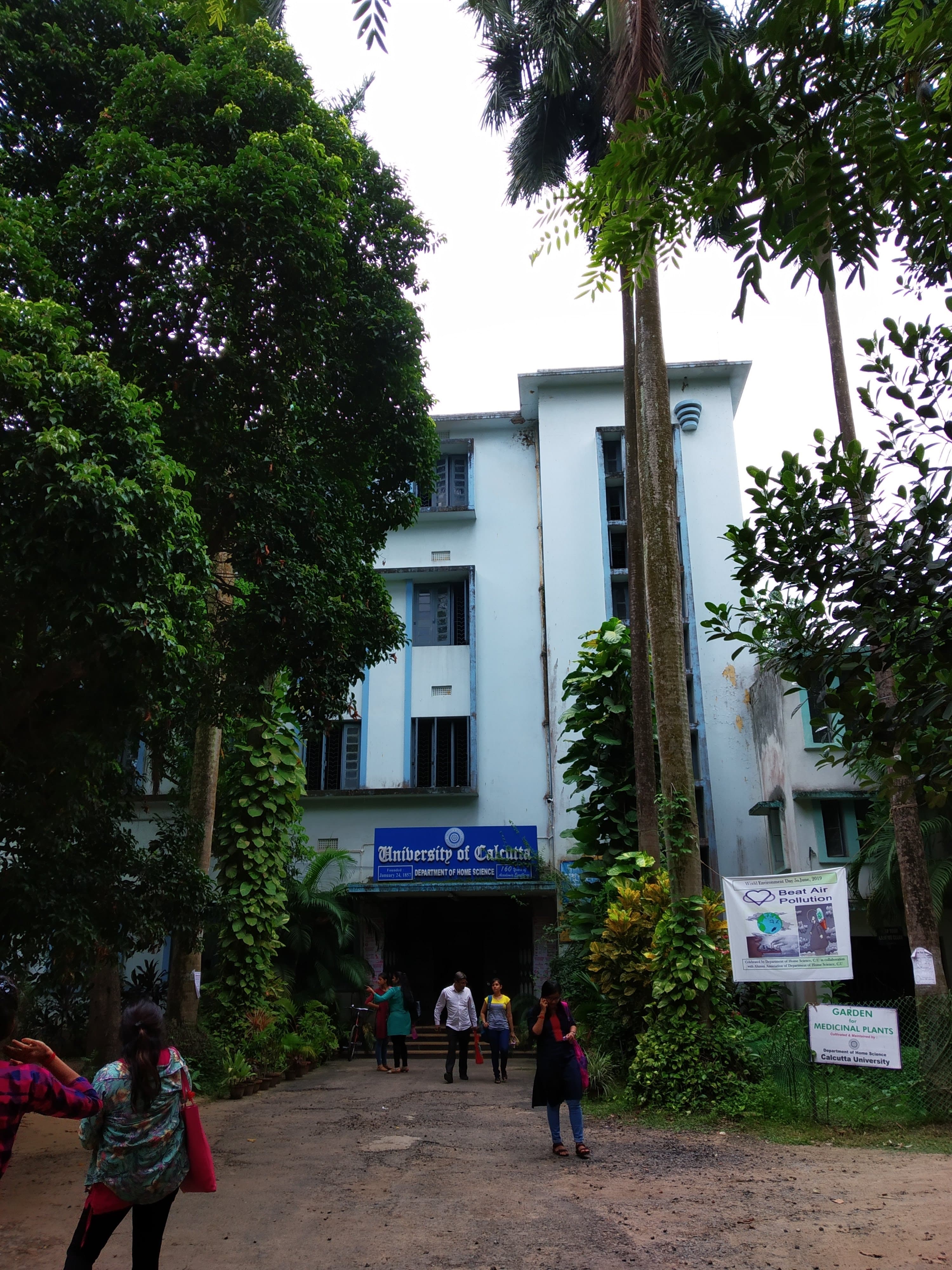 University of Calcutta Academic Building photo 10