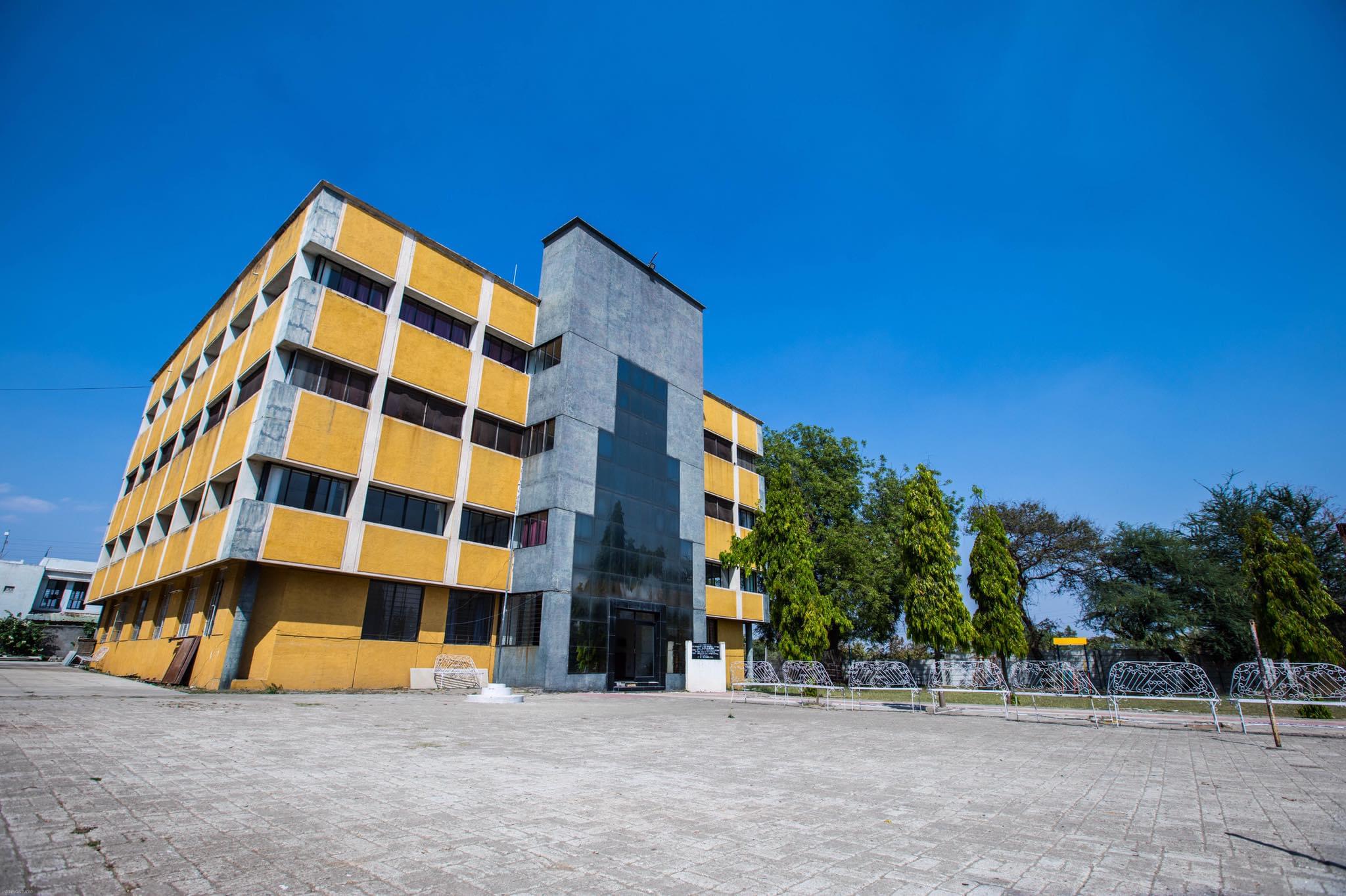 Tuli College of Hotel Management Nagpur Academic Building photo 6