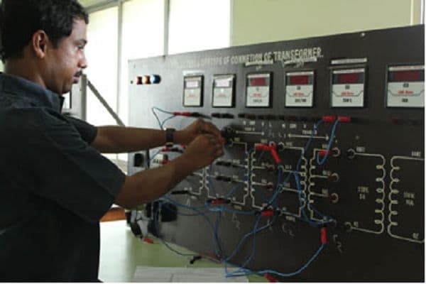 Swami Vivekananda Institute of Science and Technology Kolkata Labs & Library photo 1