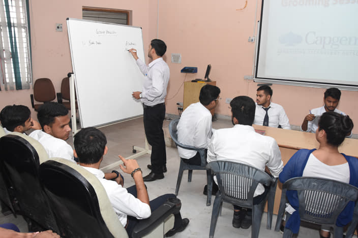 GLA University Mathura Workshops photo 10