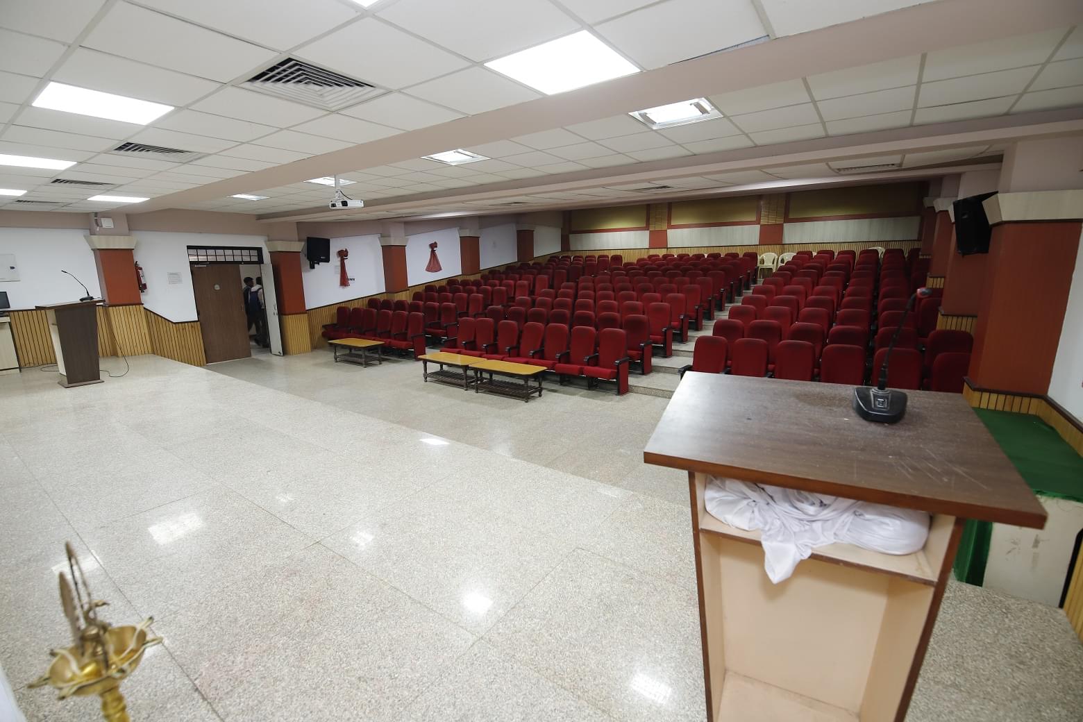 Poornima University Jaipur Seminar Hall photo 4