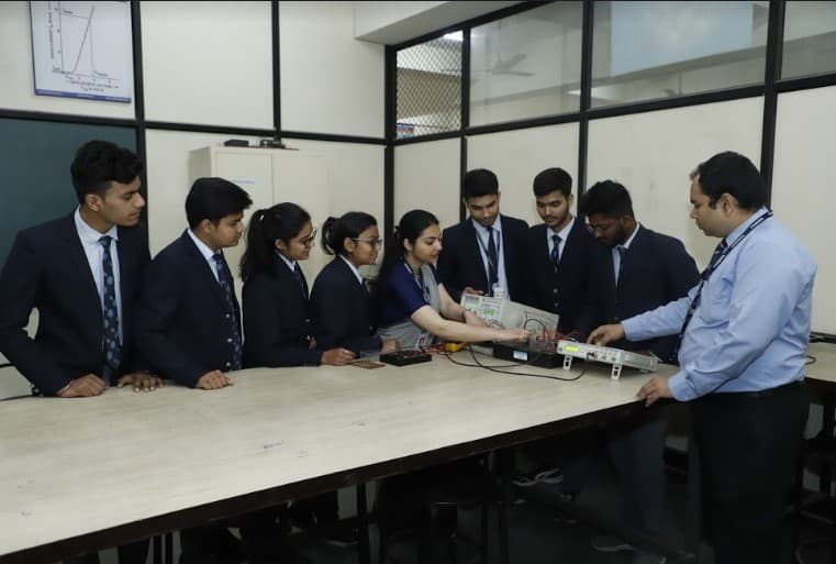 Poornima University Academic Building photo 15