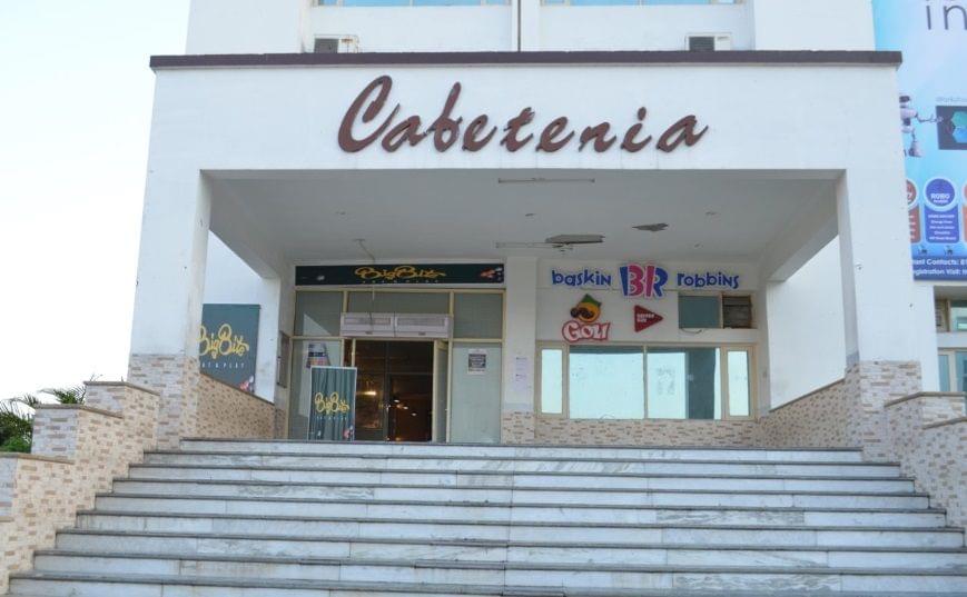 University Institute of Legal Studies, Chandigarh University Campus photo 5