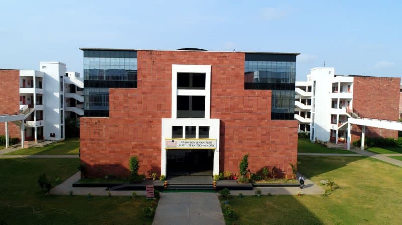 VVITUGuntur Infrastructure photo 1