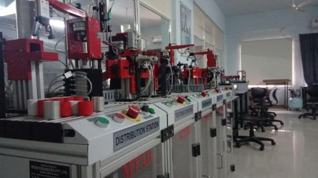 VVITUGuntur Siemens COE Centre photo 10