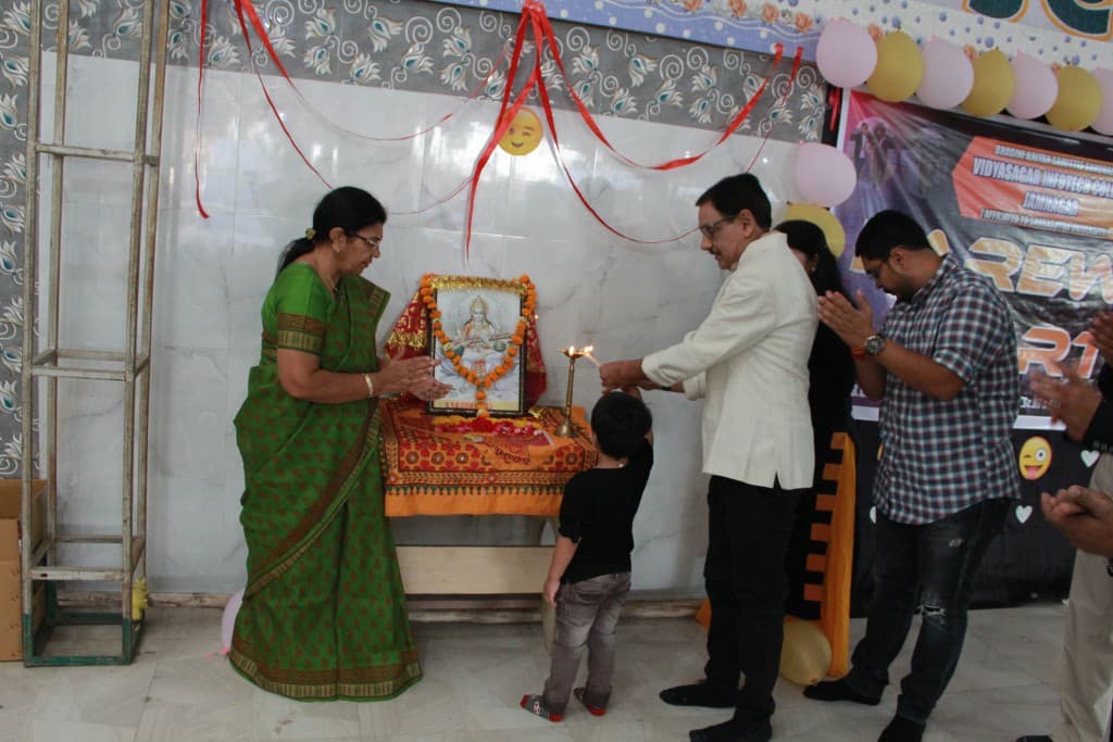 Vidyasagar Infotech College Jamnagar Farewell photo 10