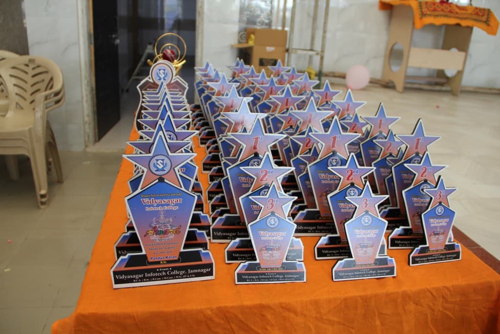 Vidyasagar Infotech College Jamnagar Farewell photo 3