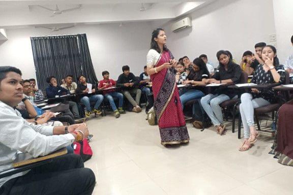 LJ University Seminars and Workshops photo 9