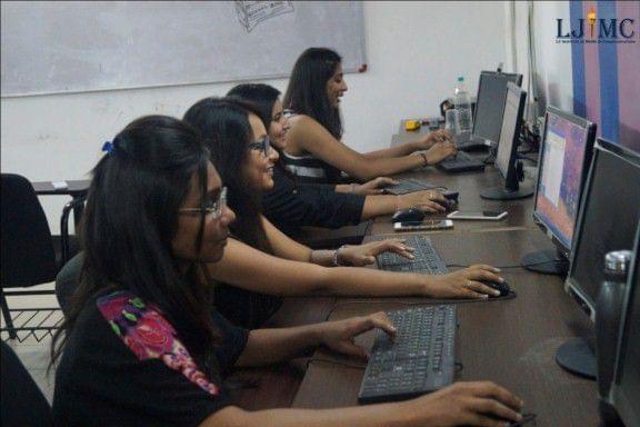 LJ University Infrastructure photo 10