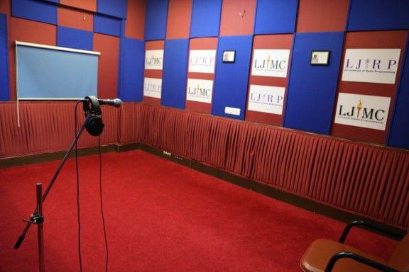 LJ University Infrastructure photo 5