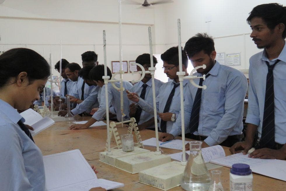 JIS School of Polytechnic Kolkata Labs photo 3