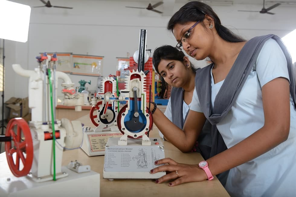 JIS School of Polytechnic Kolkata Labs photo 31