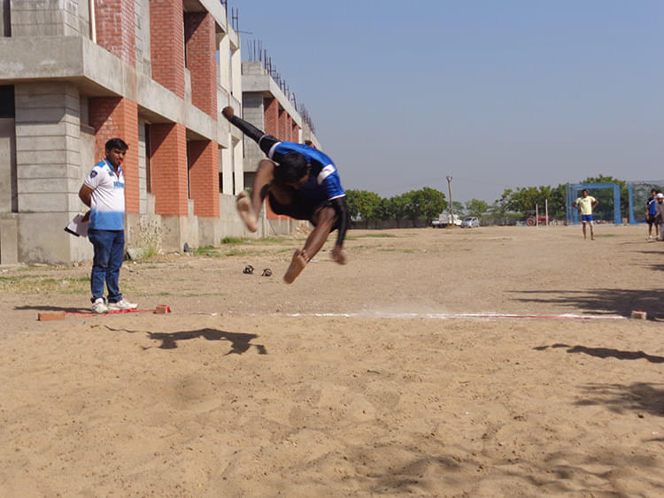 Amiraj College of Engineering and Technology Ahmedabad Sports photo 14