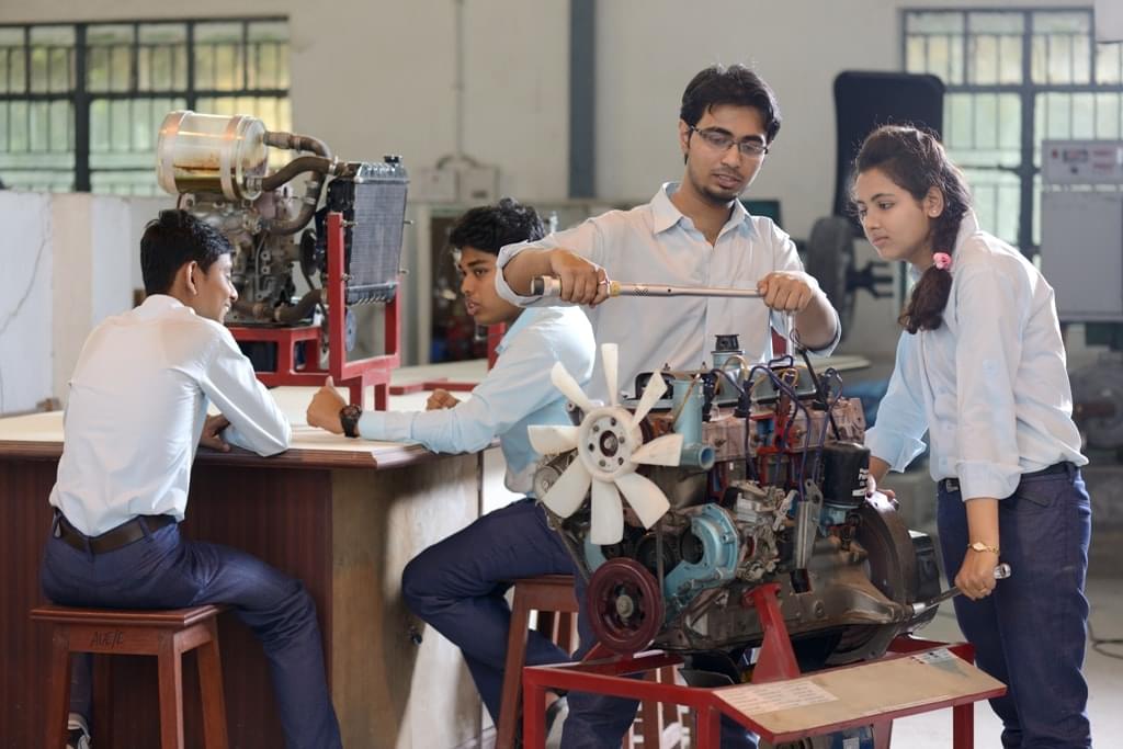 Dr. Sudhir Chandra Sur Institute of Technology & Sports Complex Kolkata General photo 26