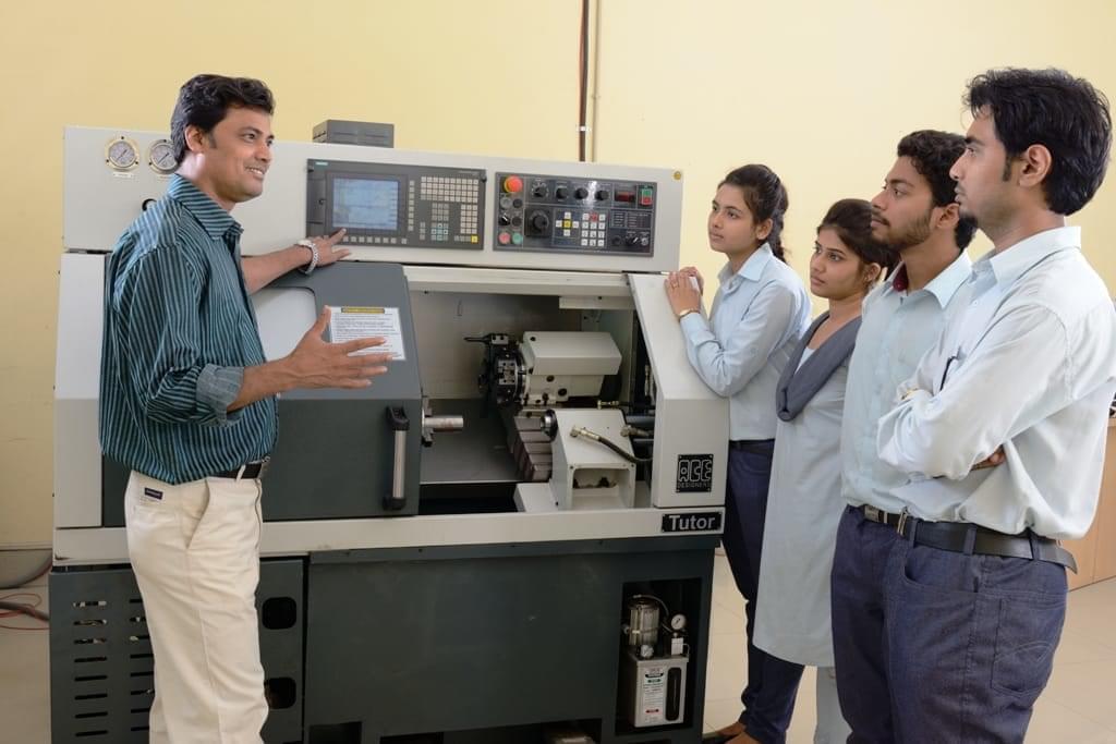 Dr. Sudhir Chandra Sur Institute of Technology & Sports Complex Kolkata General photo 59