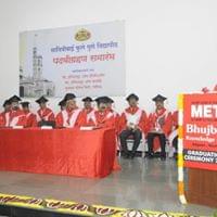 MET Bkc Convocation photo 3