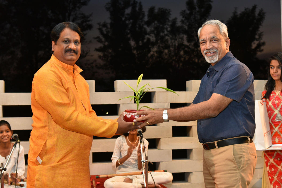 MET's Institute of Pharmacy Nashik Events photo 6