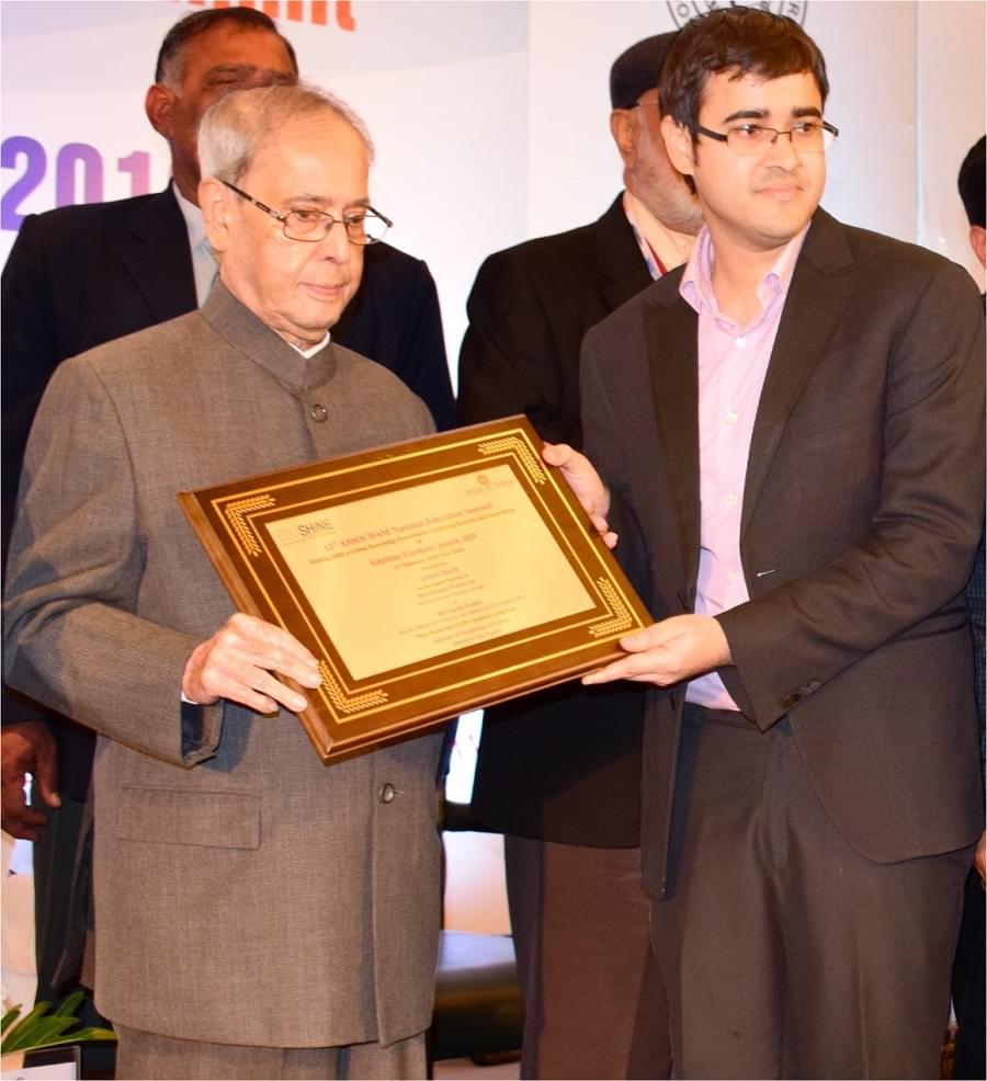 ITS Ghaziabad Awards photo 3