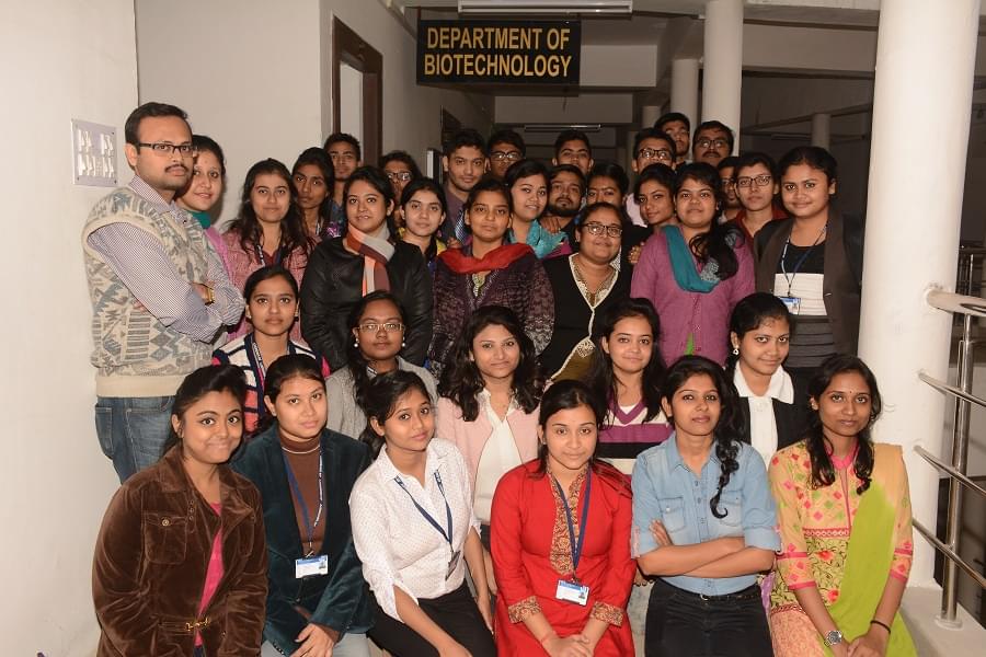 JIS University Facilities photo 20