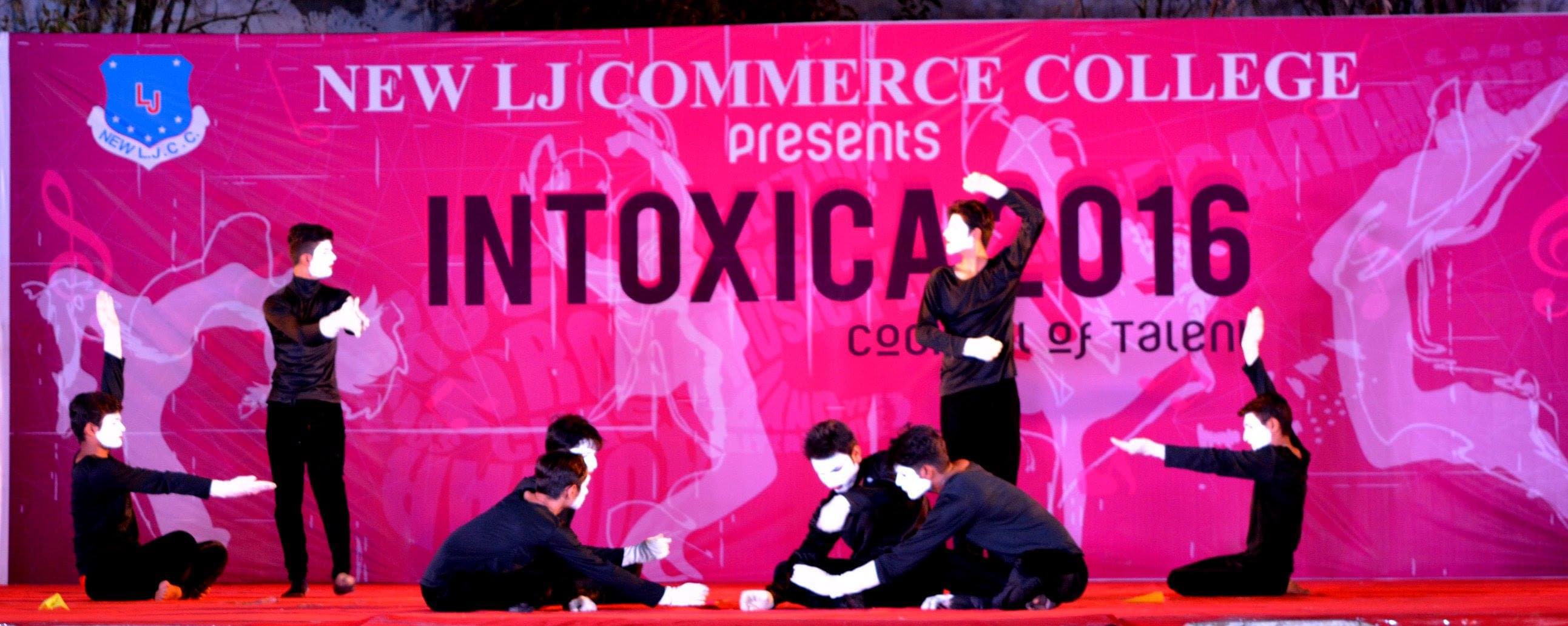 New LJ College of Commerce Ahmedabad Events photo 1