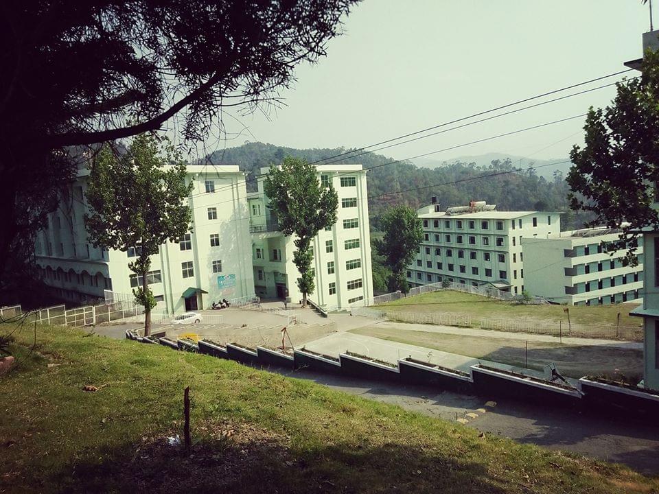 LR Institute of Engineering and Technology Solan Academic Building photo 1