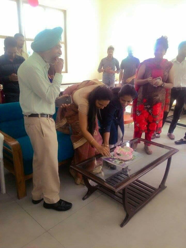 LR Institute of Engineering and Technology Solan Events and Extra Curricular photo 9