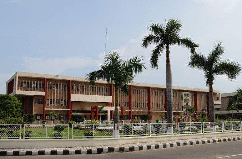 CCSHAU Campus Buildng photo 10