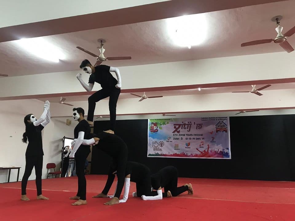 Vadodara Institute of Engineering Events photo 30