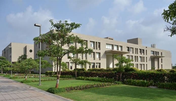 Auro University Surat Campus photo 2
