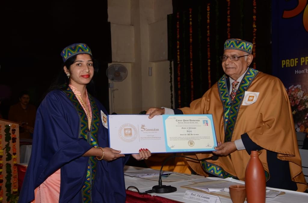 Career Point University Hamirpur 5th Convocation photo 13