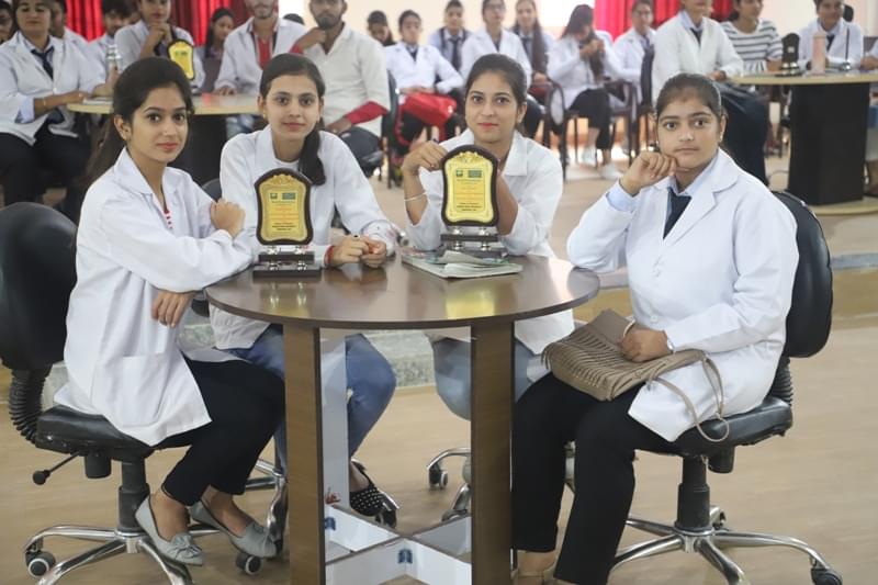 Career Point University Hamirpur Pharma Industrial Meet photo 12