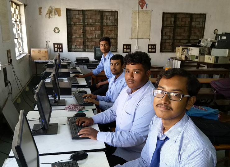 Government Industrial Training Institute Kalyani Nadia Laboratory photo 4