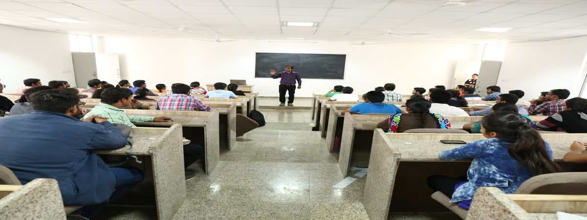 Pacific School of Engineering Surat Building & Infrastructure photo 11