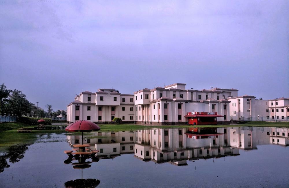 GD Goenka University Gurgaon Academic Building photo 8