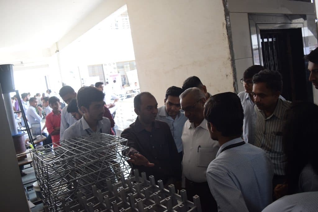 Shree Swami Atmanand Saraswati Institute of Technology Surat Academic Facility photo 18