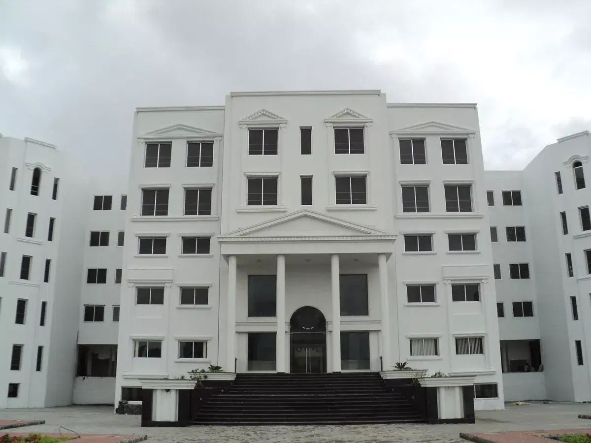 SDJ International College Surat Infrastructure photo 1