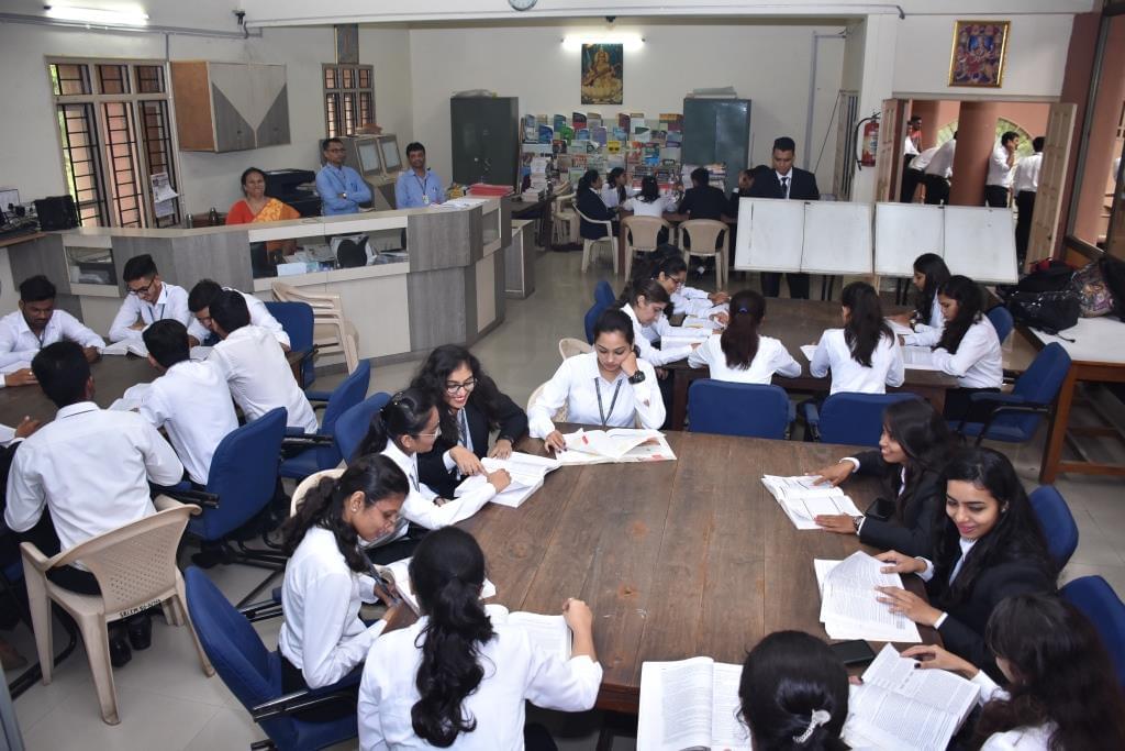 SR Luthra Institute of Management Surat Infrastructure photo 10