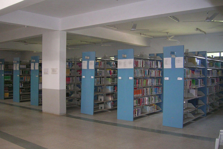 A. D. Patel Institute of Technology Vallabh Vidyanagar Library & Lab photo 4