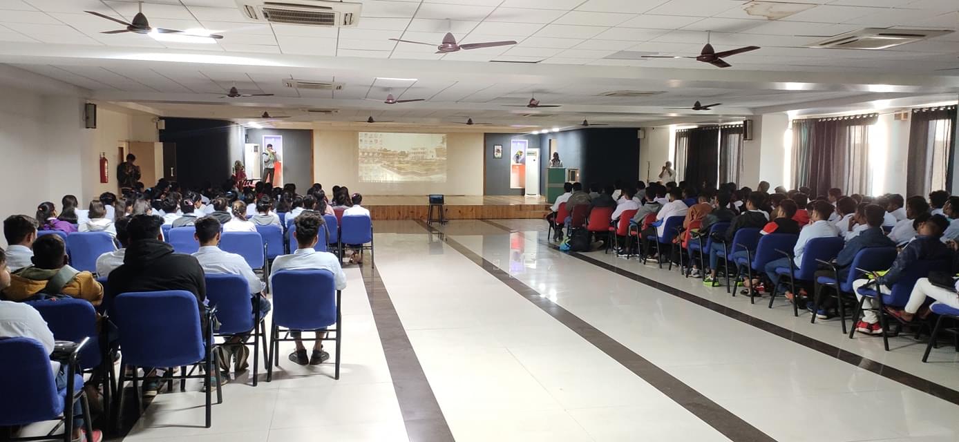 Vidhyadeep Institute of Computer and Information Technology Surat Facilities photo 1