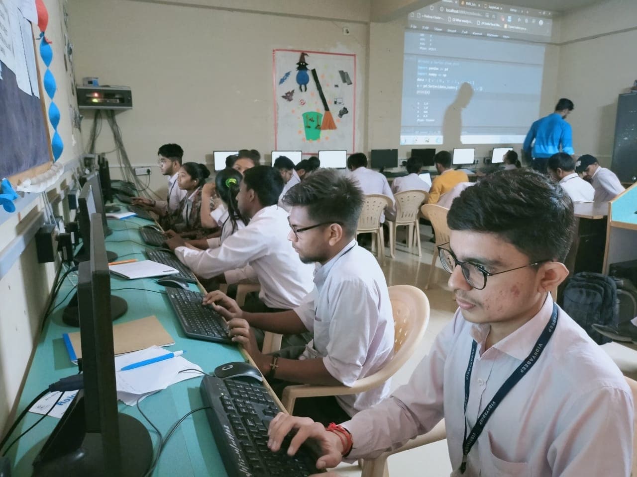 Vidhyadeep Institute of Computer and Information Technology Surat Facilities photo 5